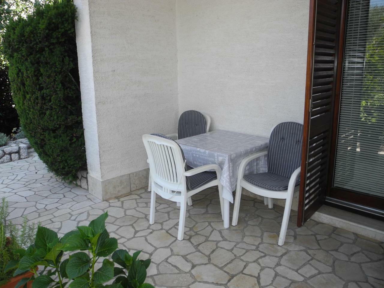 Apartments Boti Dramalj Εξωτερικό φωτογραφία